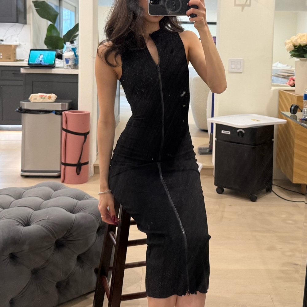 naked wardrobe Black Sleeveless Zip-Front Midi Dress